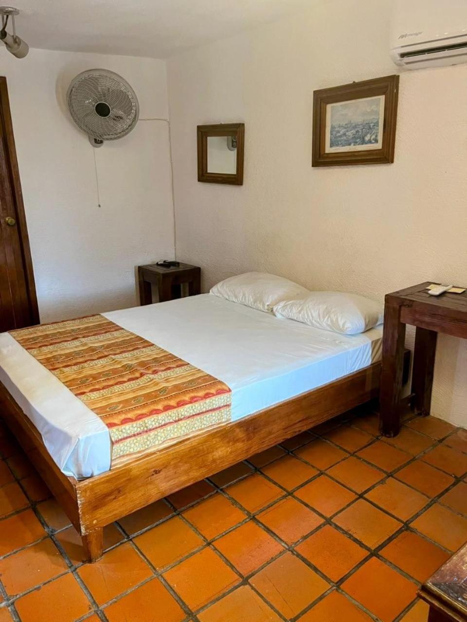 Hotel Casa Shaguiba Crucecita  Exterior foto